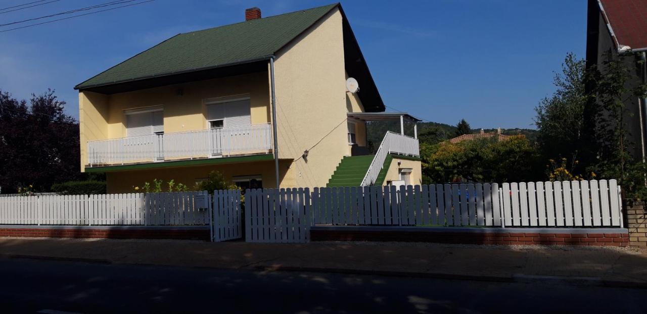 Ildi Apartman Gyenesdiás Exterior foto
